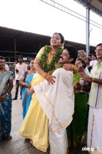 Actor-Harish-Abinaya-Wedding-Photos-_15_