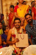 Actor-Sathish-U2013-Sindhu-Wedding-Photos-_13_