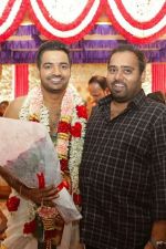 Actor-Sathish-U2013-Sindhu-Wedding-Photos-_18_