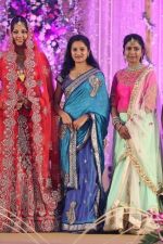 Celebs-at-Khayyum-Wedding-Reception-_59_