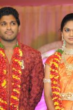 Allu-Arjun-Sneha-Reception-Photos-_102_